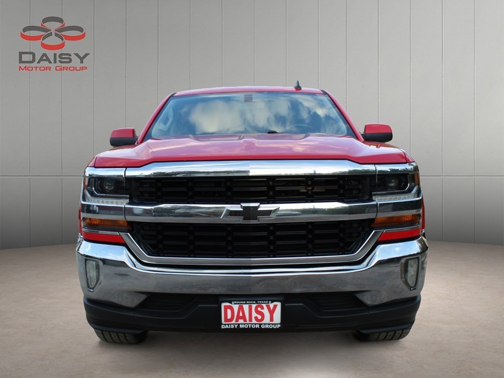 Used 2018 Chevrolet Silverado 1500 LT w/ Texas Edition image 2