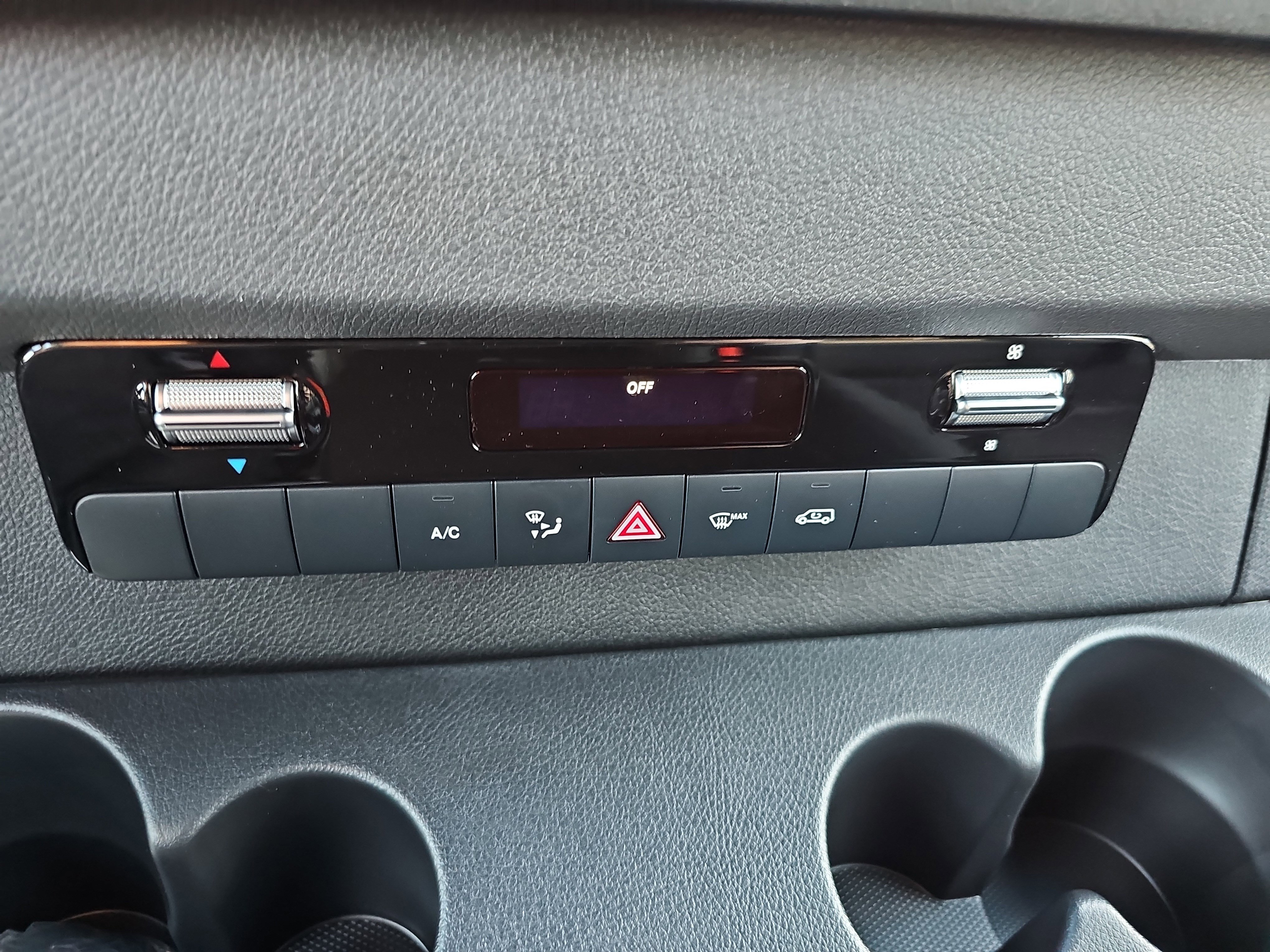 New 2026 Mercedes-Benz Sprinter 2500 image 22