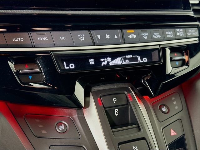 Used 2025 Honda Odyssey Sport-L image 15