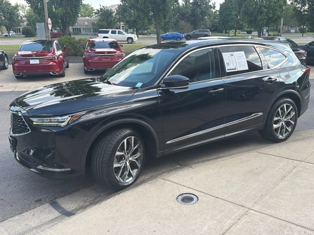 Used 2024 Acura MDX SH-AWD w/ Technology Package image 3