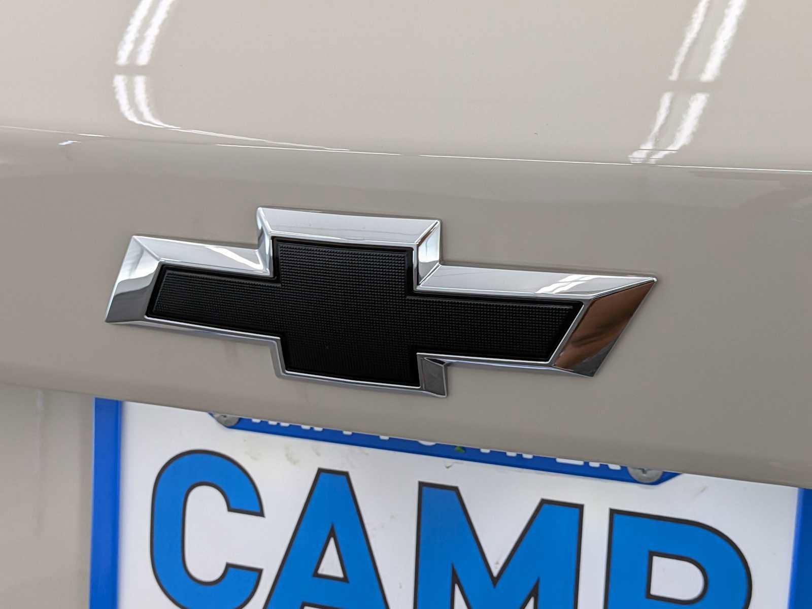 New 2026 Chevrolet Trax RS w/ Sunroof Package FWD image 12