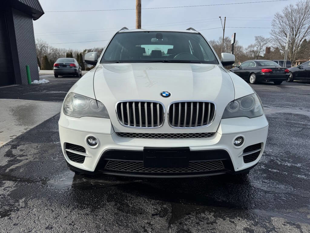 Used 2011 BMW X5 xDrive50i w/ Technology Pkg image 8