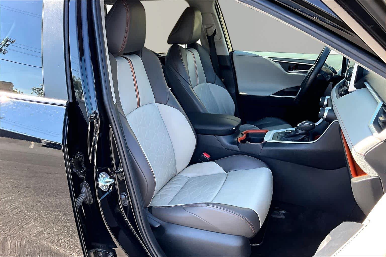 Used 2021 Toyota RAV4 Adventure AWD/4WD image 9