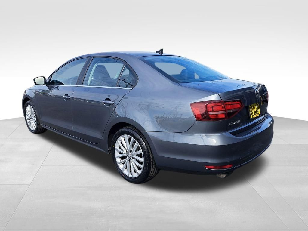Used 2016 Volkswagen Jetta SEL image 3