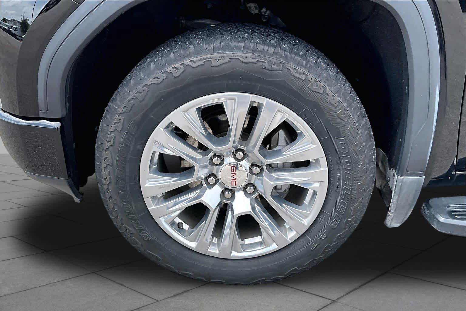 Used 2019 GMC Sierra 1500 Denali w/ Technology Package AWD/4WD image 11