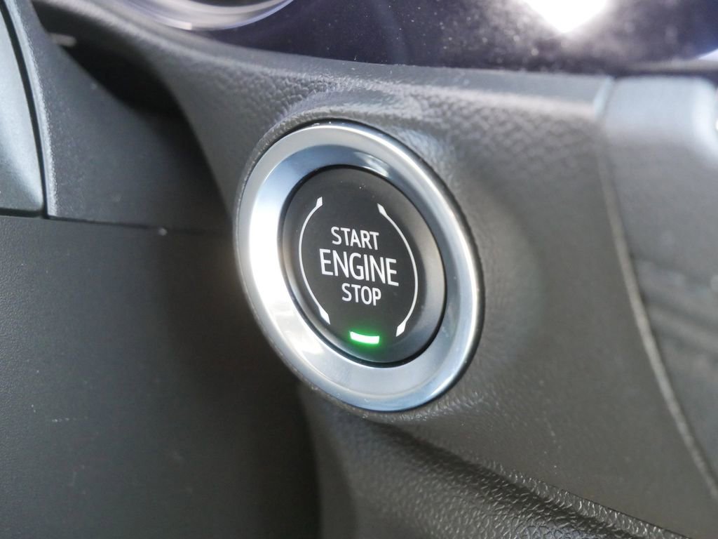 Used 2023 Buick Encore GX Essence w/ Experience Buick Package image 23