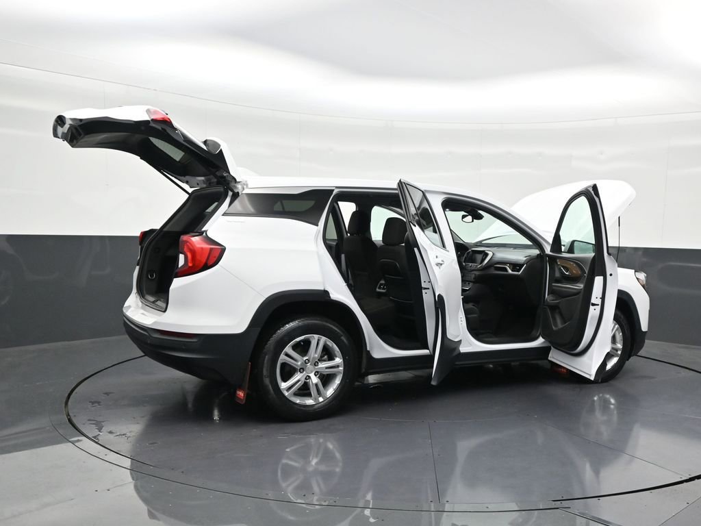 Used 2021 GMC Terrain SLE image 31