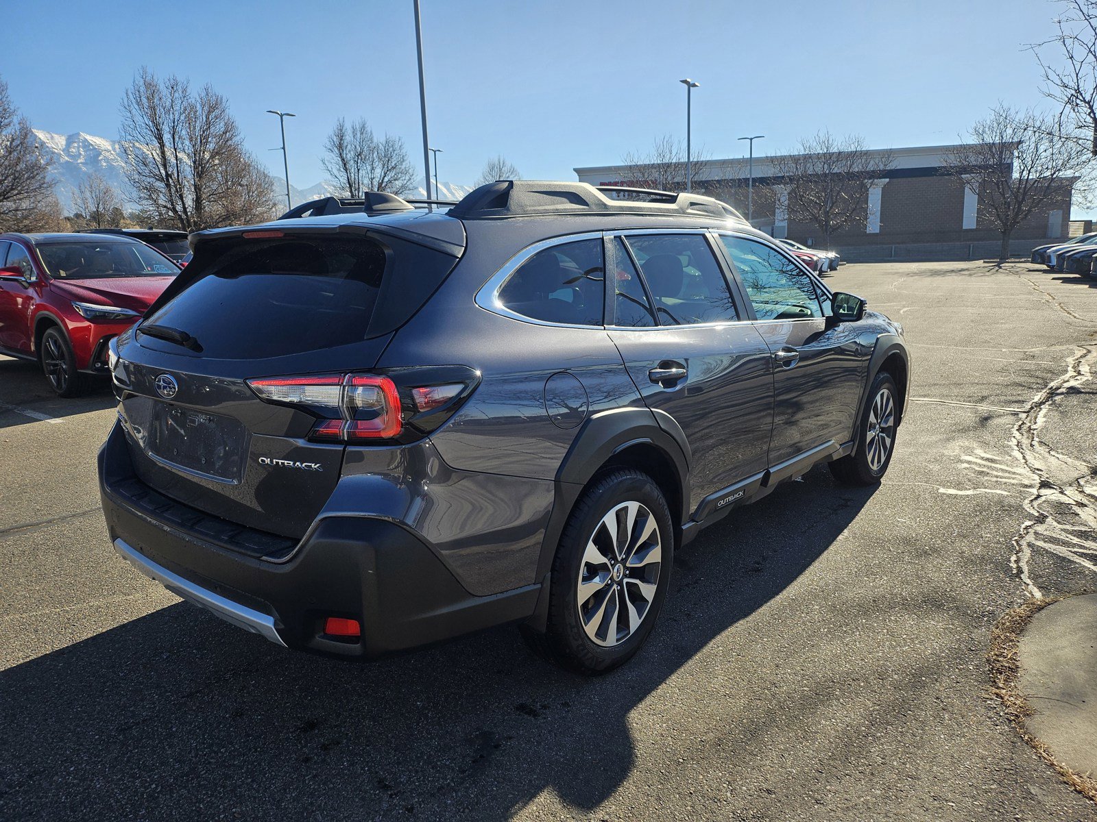 Used 2025 Subaru Outback Limited w/ Popular Package #2 image 5