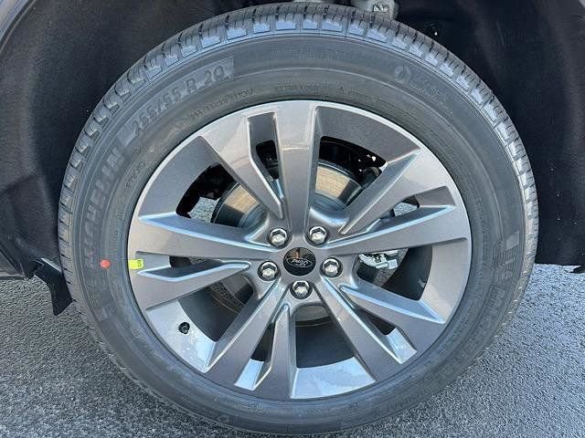 New 2026 Ford Explorer Active w/ Active Comfort Package AWD/4WD image 17