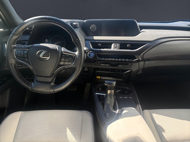 Used 2021 Lexus UX 250h w/ Premium Package AWD/4WD image 10