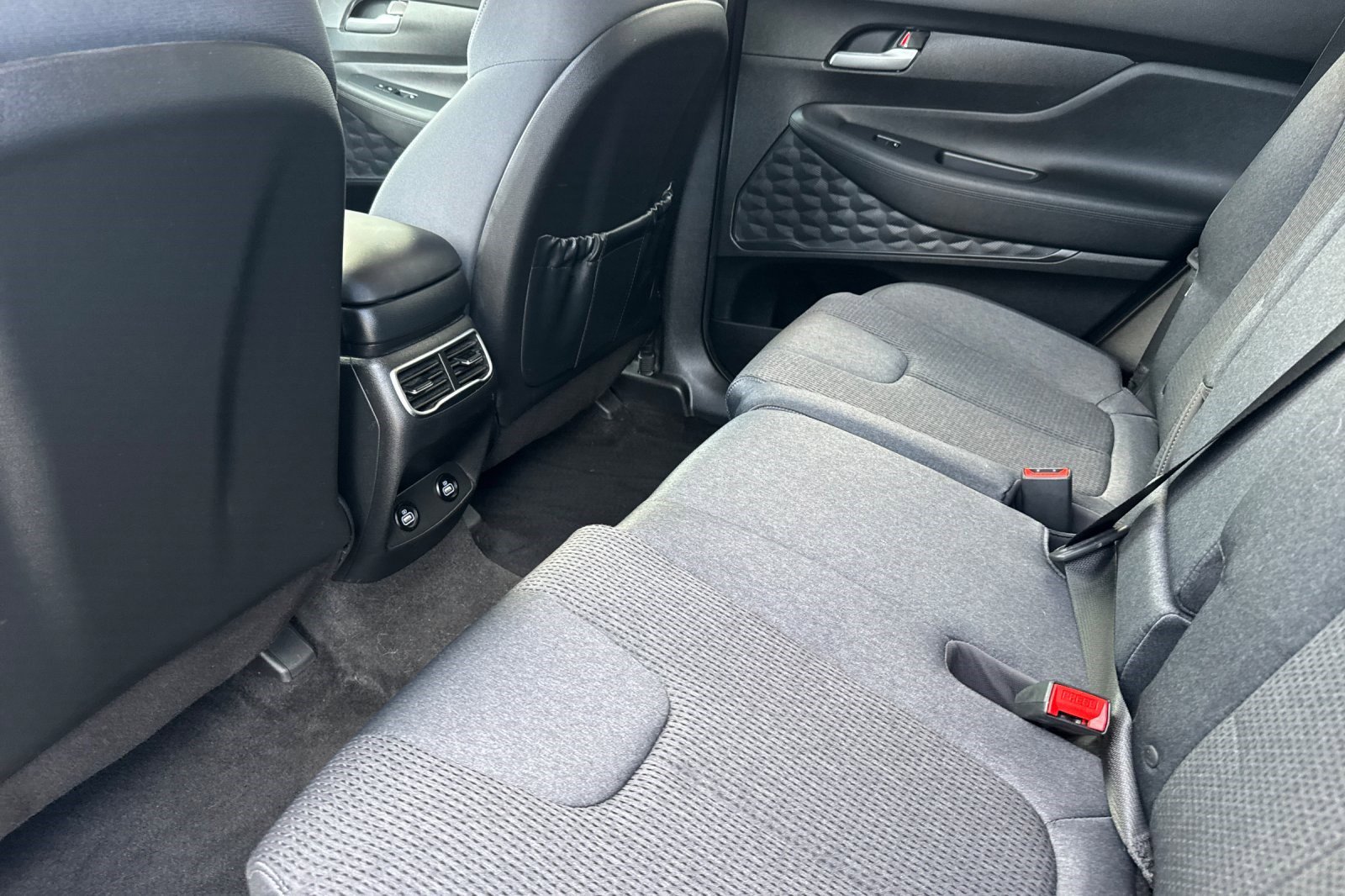 Used 2022 Hyundai Santa Fe XRT image 25