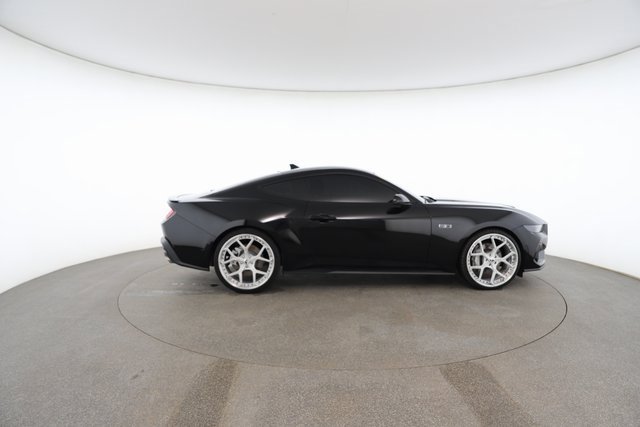 Used 2025 Ford Mustang GT Premium image 22