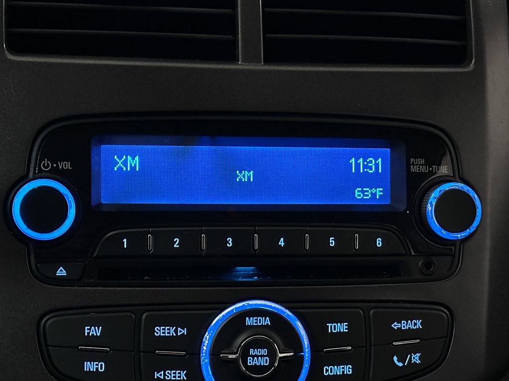 Used 2015 Chevrolet Sonic LT image 40