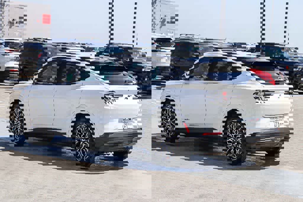 Used 2025 Ford Mustang Mach-E Premium RWD image 6