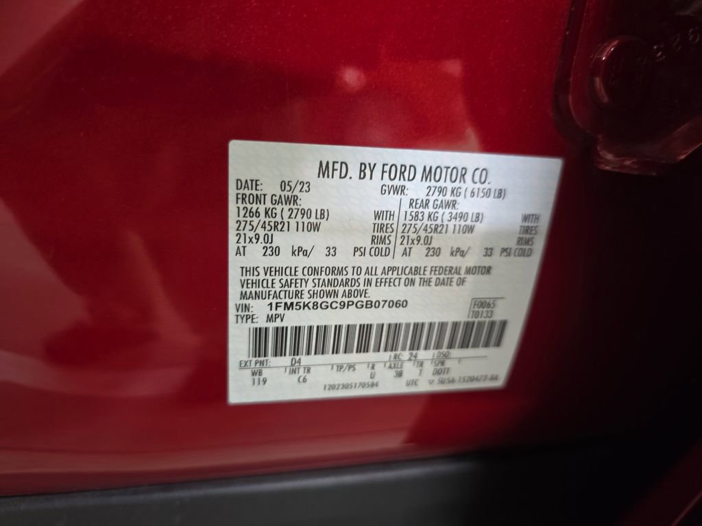 Used 2023 Ford Explorer ST w/ Equipment Group 401A AWD/4WD image 34