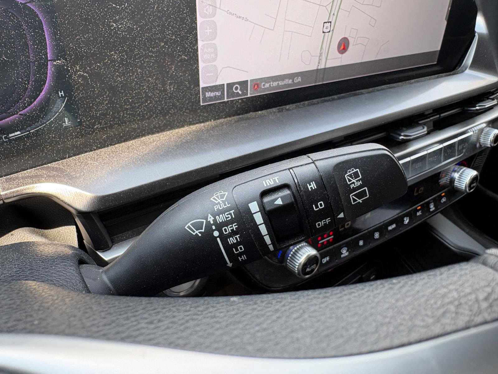 Used 2024 Kia Telluride LX image 28