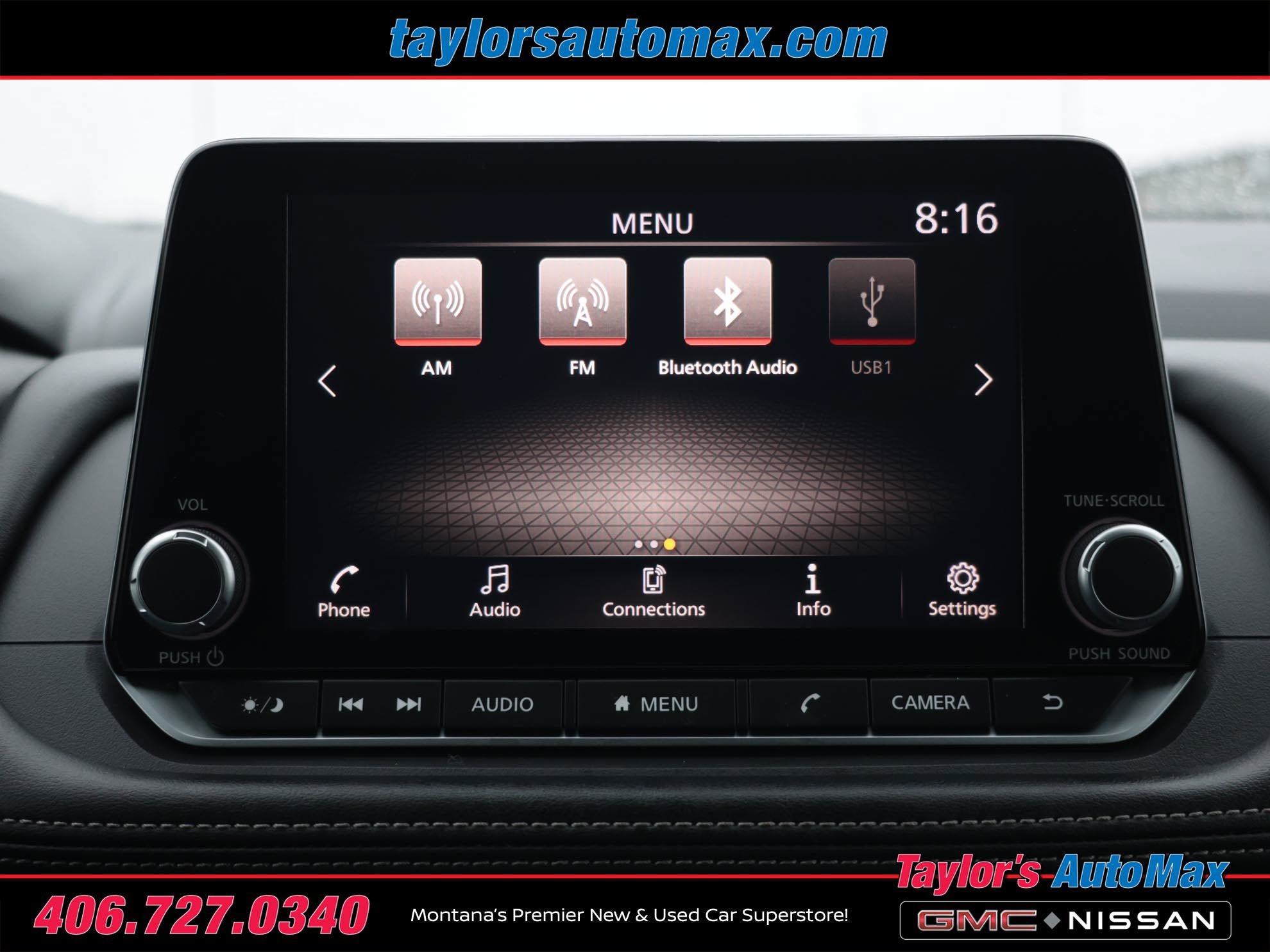 Used 2024 Nissan Rogue S AWD/4WD image 11