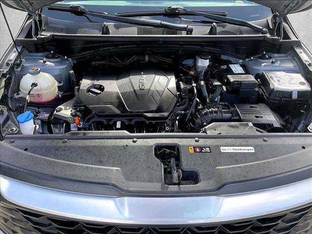 Used 2023 Kia Sportage LX FWD image 11