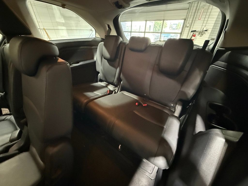 Used 2025 Honda Odyssey EX-L image 30