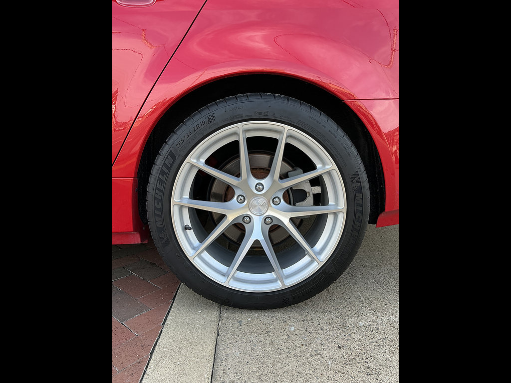 Used 2014 Chevrolet SS RWD image 38