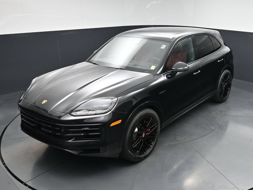 New 2026 Porsche Cayenne S AWD/4WD image 14