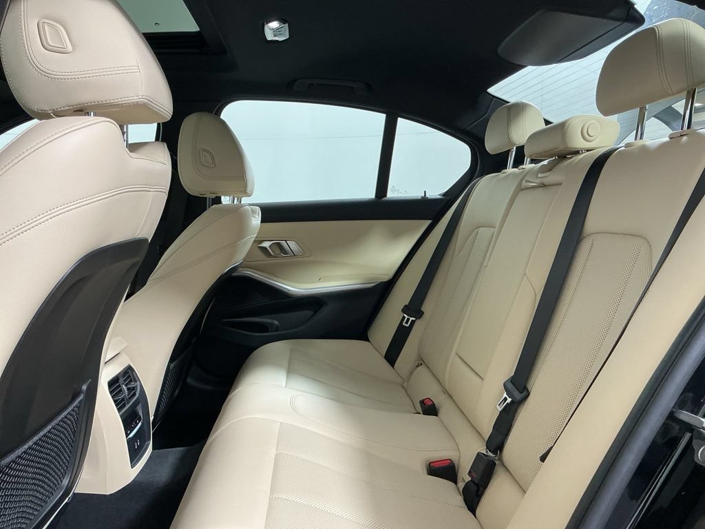 Certified 2023 BMW 330i Sedan w/ Driving Assistance Package RWD image 28