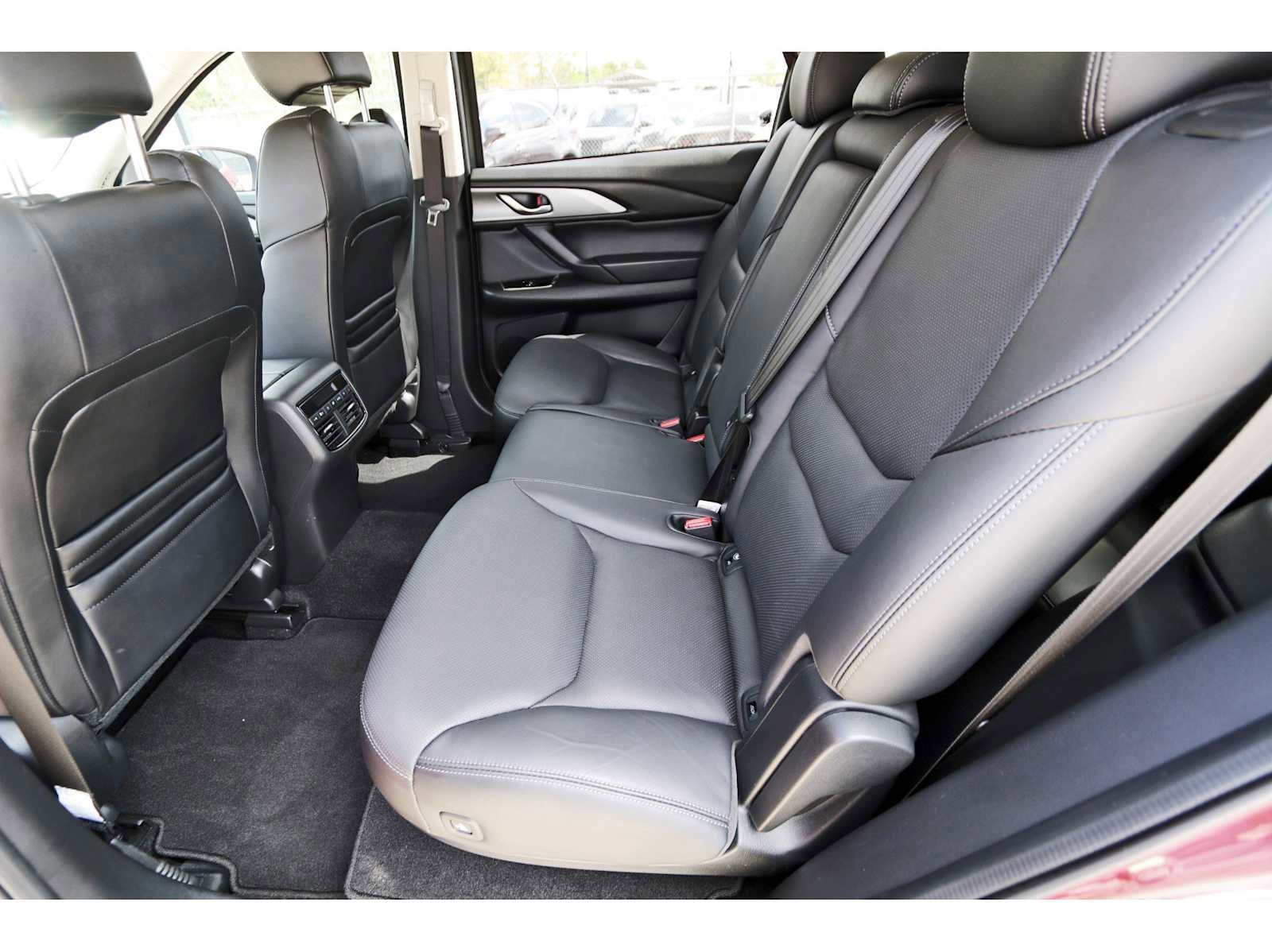 Used 2023 MAZDA CX-9 Touring Plus image 12