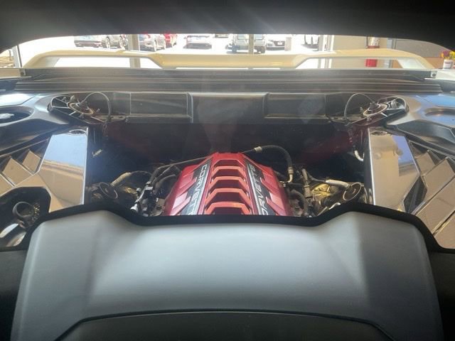 Certified 2021 Chevrolet Corvette Stingray Preferred Cpe w/ Z51 Performance Package RWD image 33