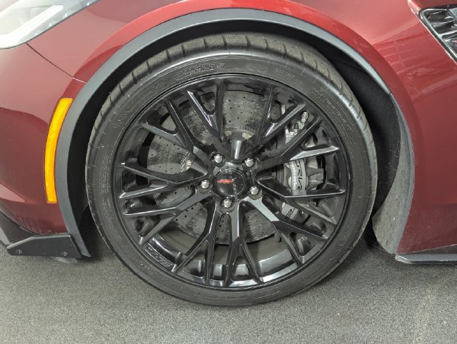 Used 2019 Chevrolet Corvette Z06 RWD image 10