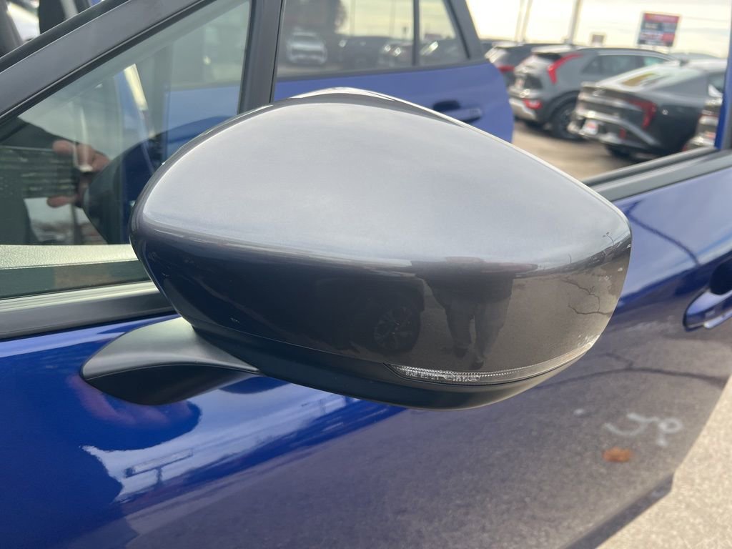 Used 2024 Subaru Crosstrek 2.0i Premium image 31