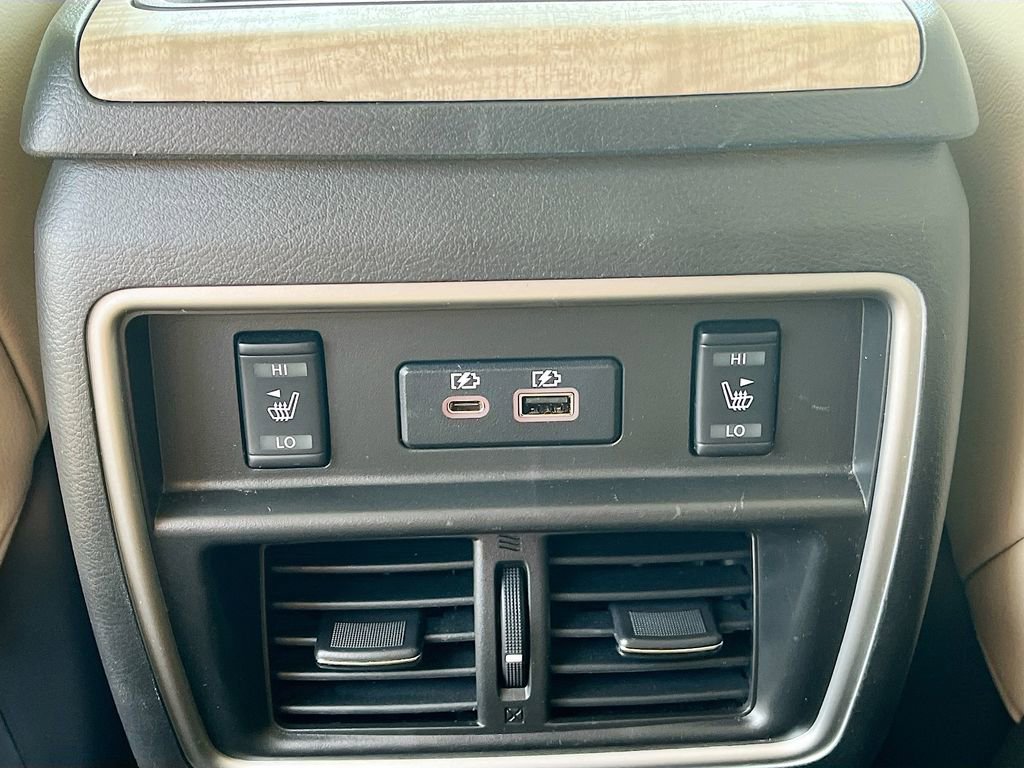 Used 2022 Nissan Murano SL w/ SL Moonroof Package image 26