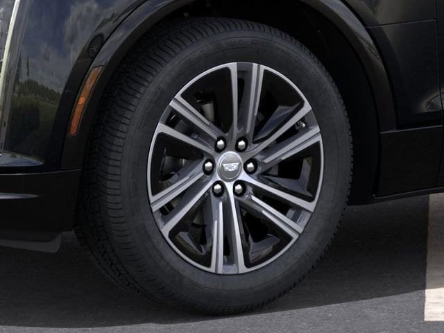 New 2026 Cadillac Lyriq Luxury w/ LPO, Floor Liner Package RWD image 9