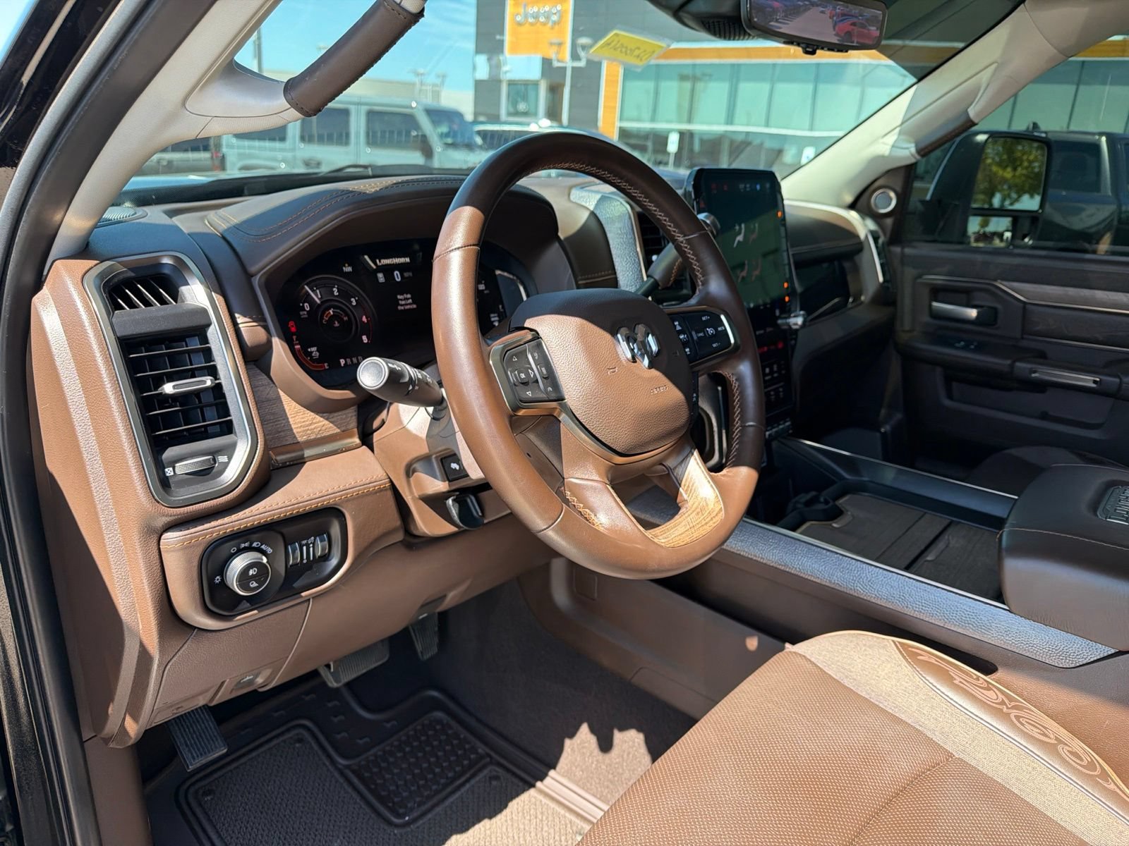 Used 2026 RAM 3500 Longhorn AWD/4WD image 10