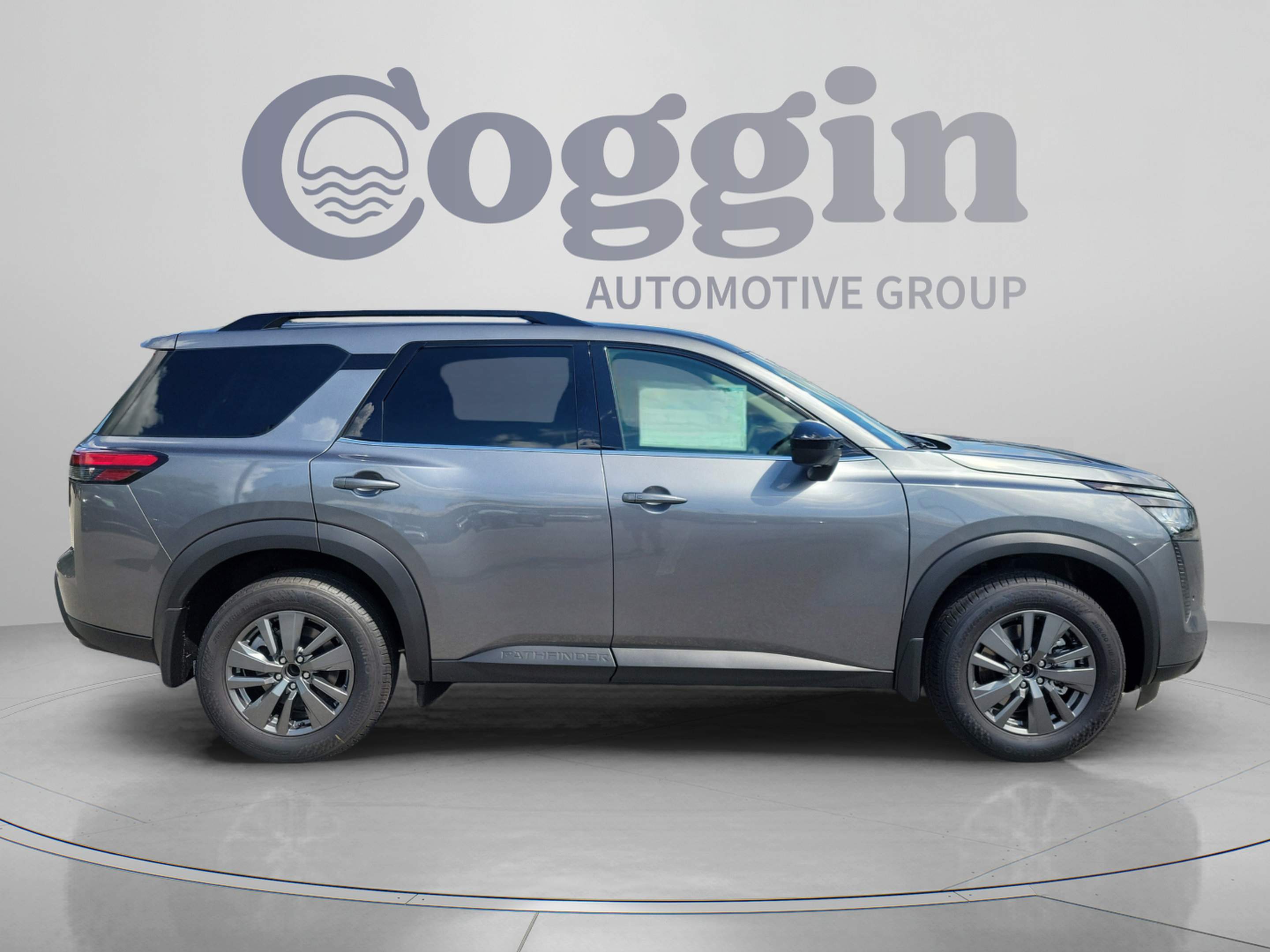 New 2026 Nissan Pathfinder SV w/ Cargo Package FWD image 6