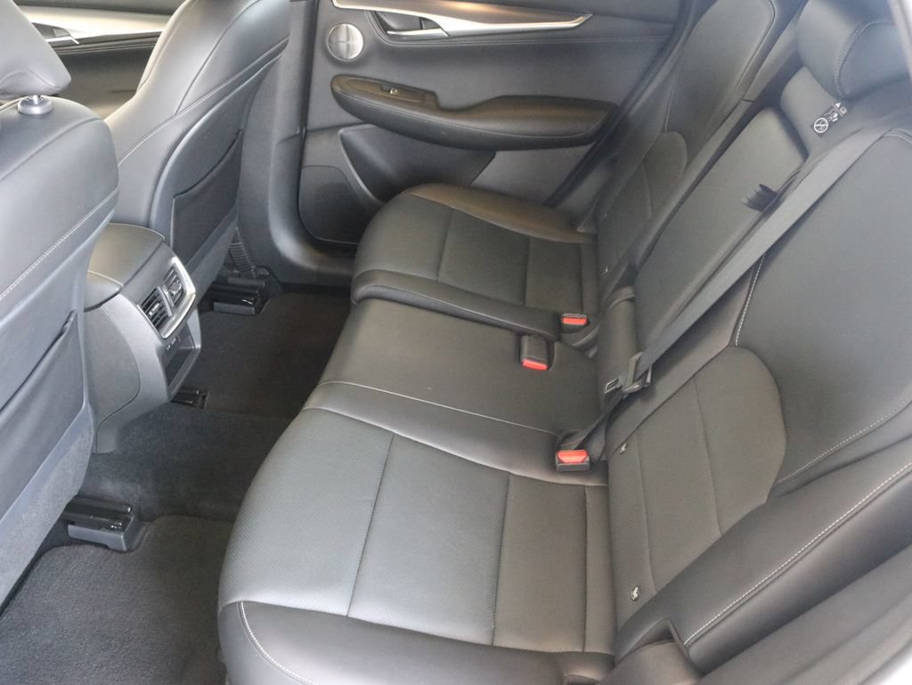 Used 2023 INFINITI QX55 Essential AWD/4WD image 34