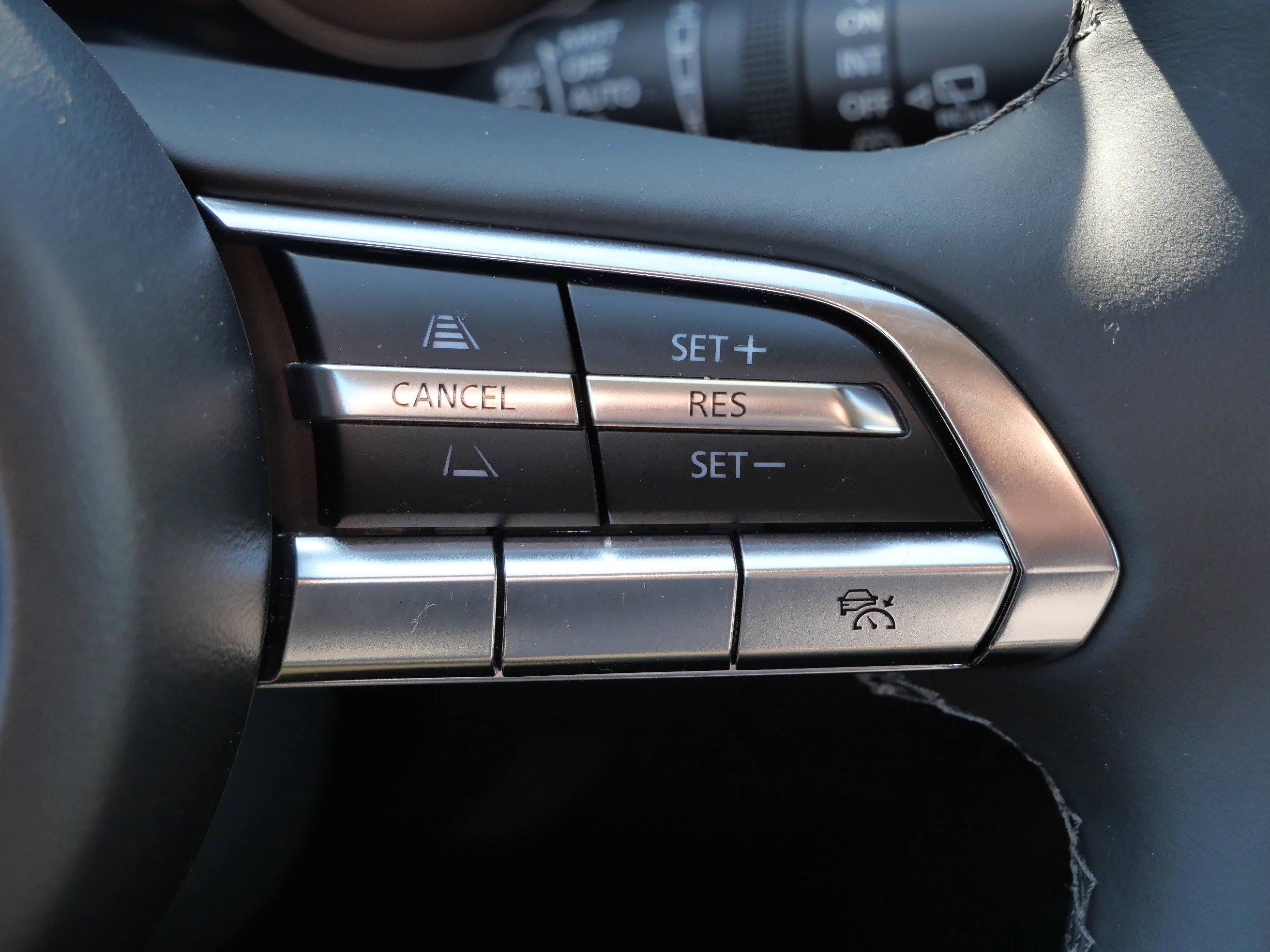 Used 2025 MAZDA CX-50 AWD 2.5 S w/ Select Package image 31