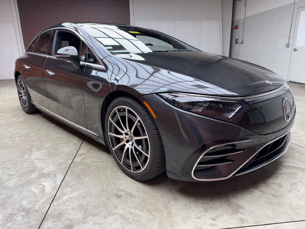 Certified 2023 Mercedes-Benz EQS 580 4MATIC Sedan w/ Exclusive Trim Package image 8