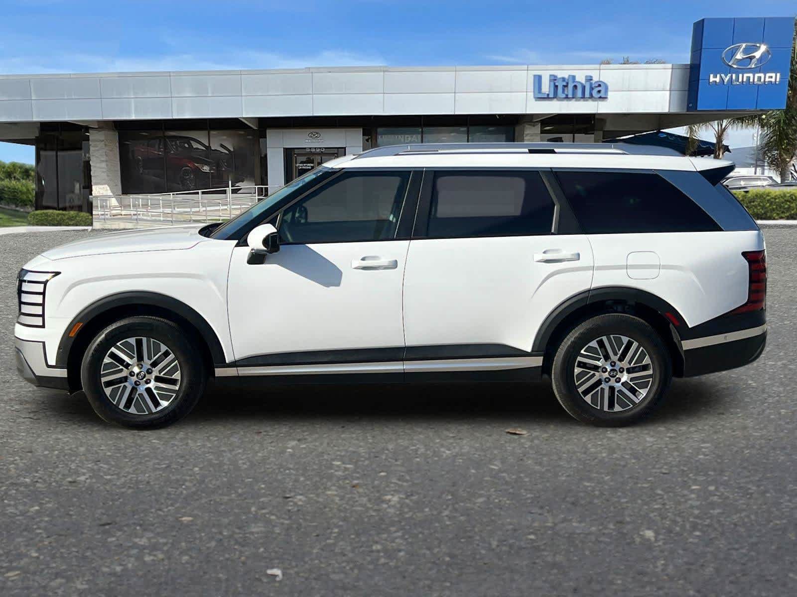 Certified 2026 Hyundai Palisade SEL Premium FWD image 6