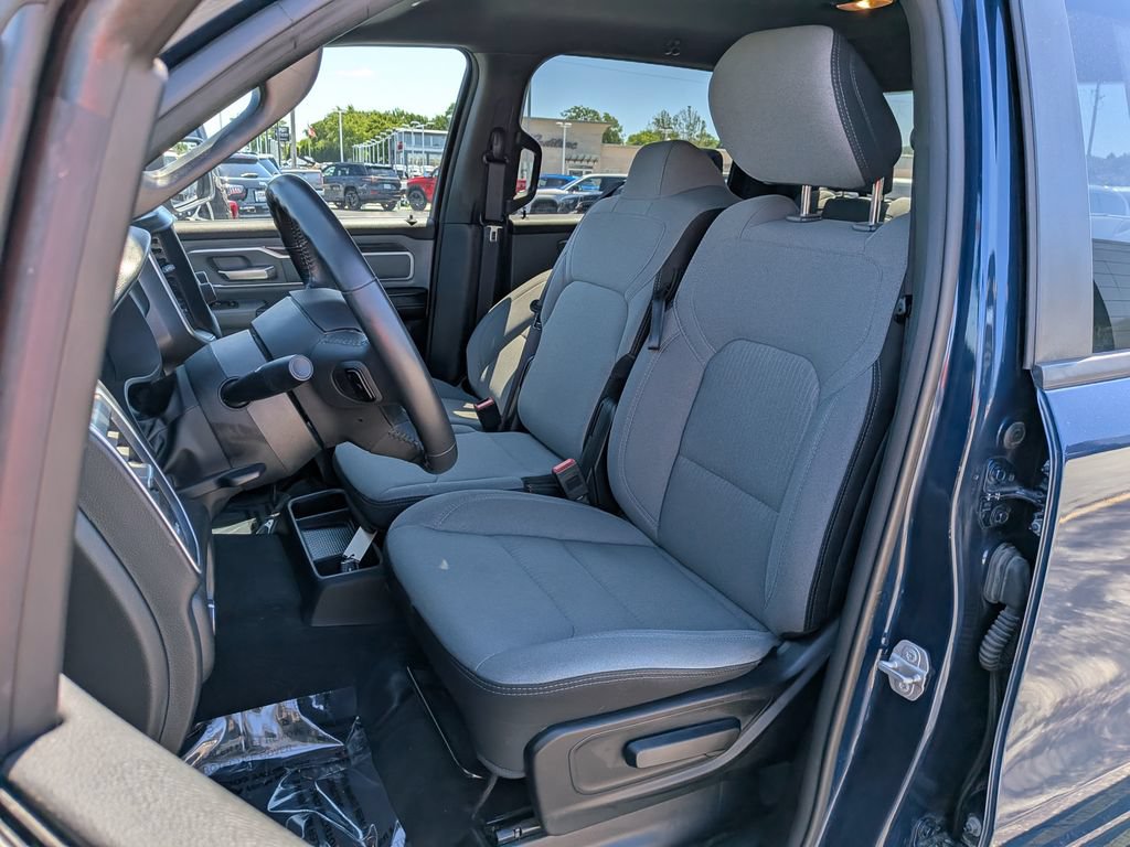Used 2022 RAM 1500 Big Horn AWD/4WD image 13