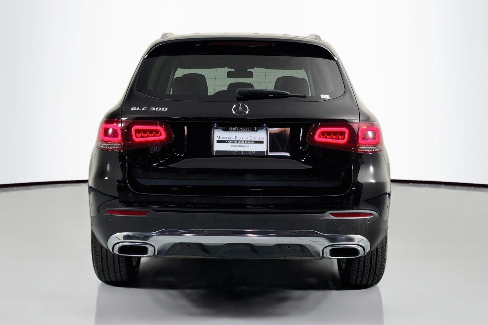 Used 2021 Mercedes-Benz GLC 300 image 4