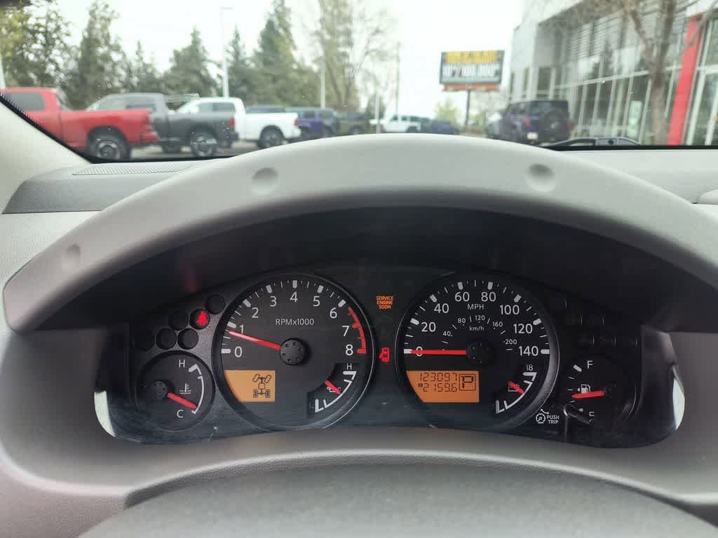 Used 2011 Nissan Xterra S AWD/4WD image 15