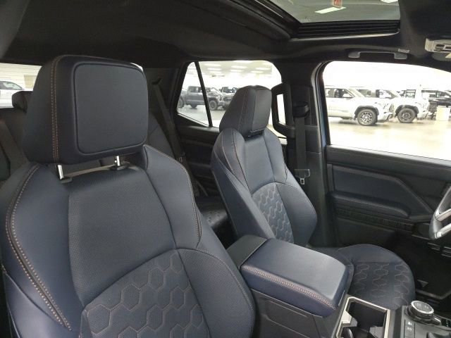 New 2026 Toyota 4Runner Platinum AWD/4WD image 10