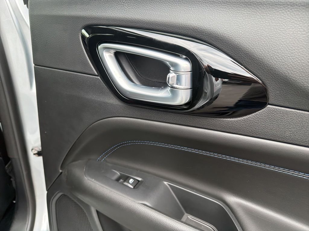 New 2026 Jeep Compass Limited AWD/4WD image 23