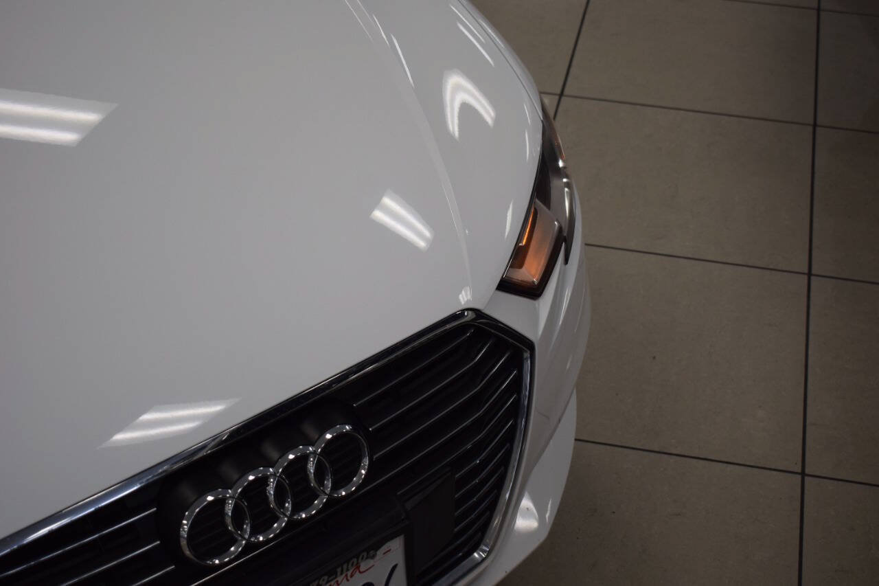 Used 2017 Audi A3 e-tron Premium FWD image 9