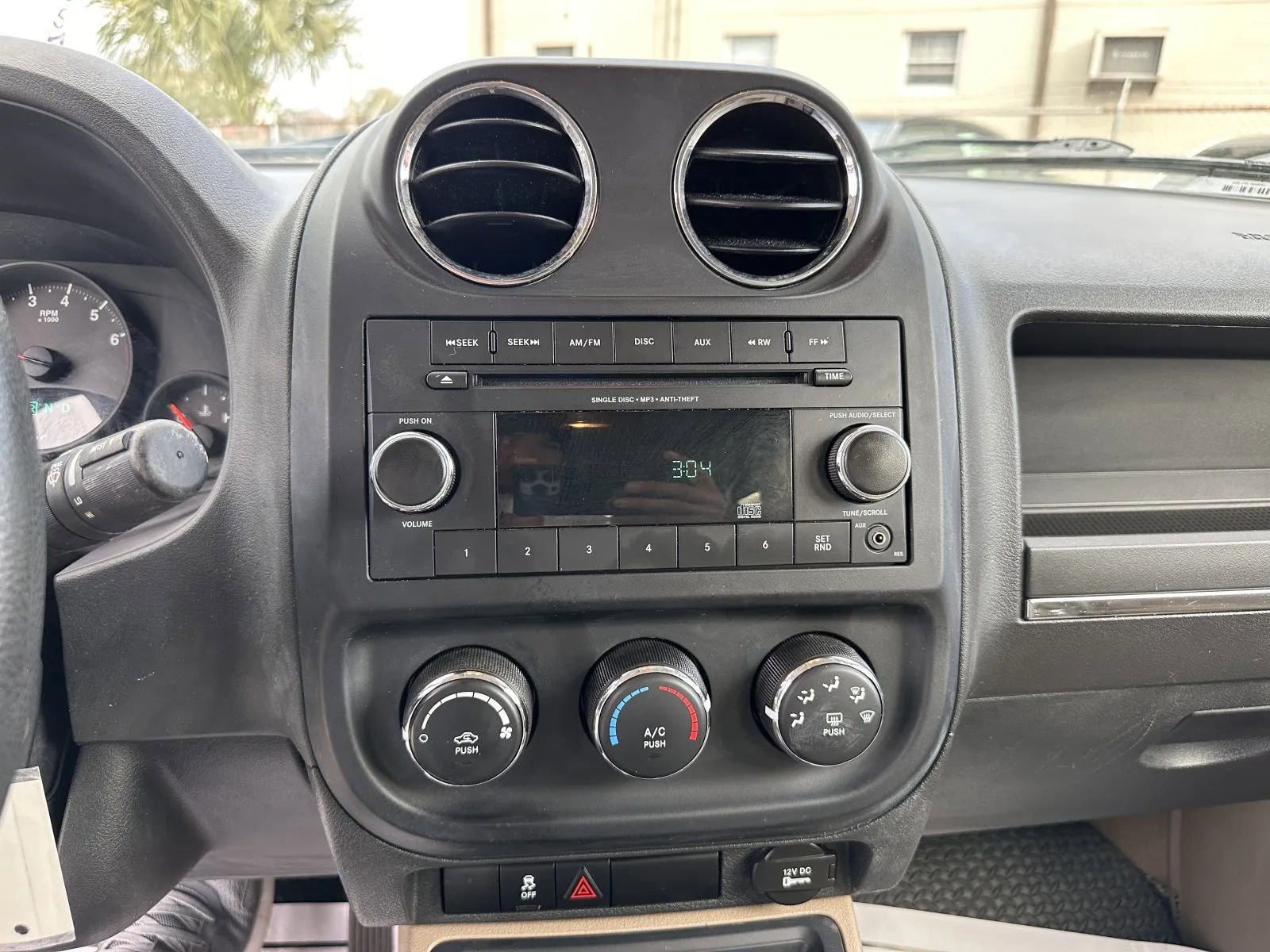 Used 2013 Jeep Patriot Sport image 12