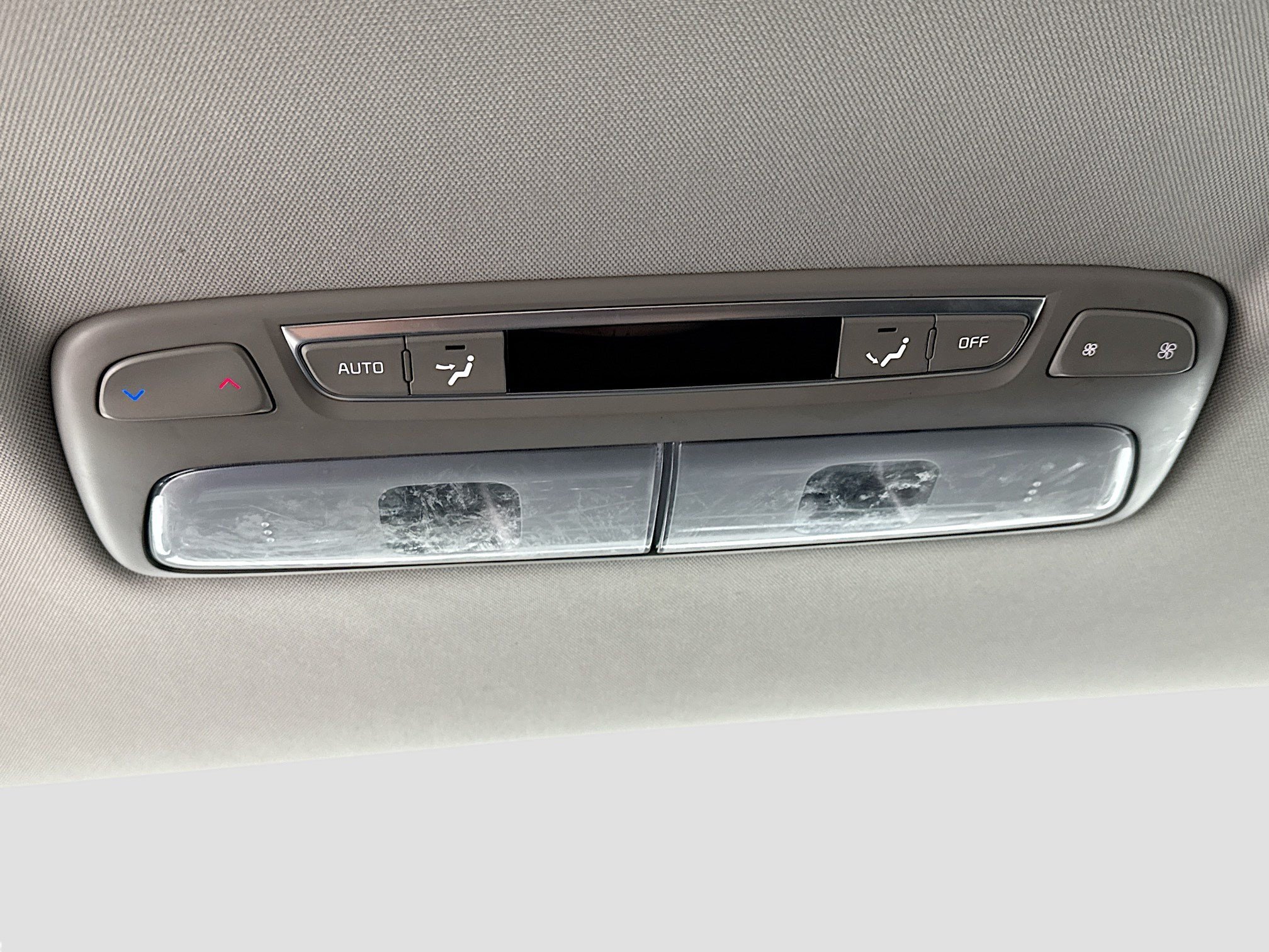 Used 2024 Kia Telluride S w/ S Sunroof Package FWD image 17