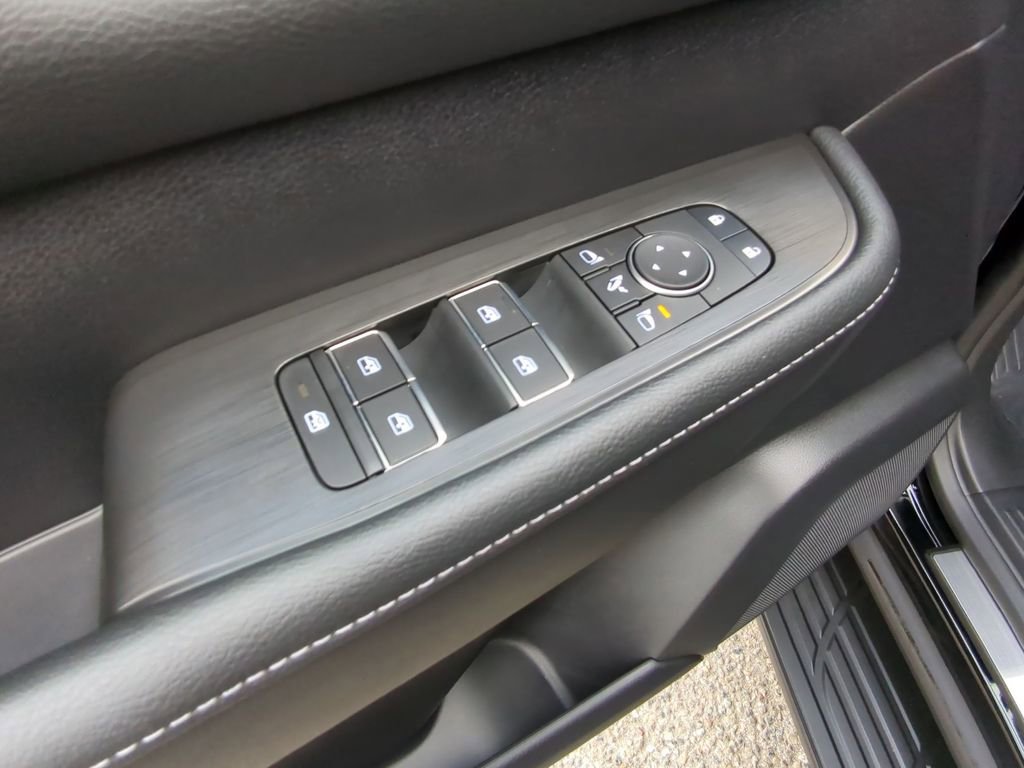 New 2026 Nissan Armada PRO-4X AWD/4WD image 12