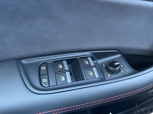 Used 2024 Audi RS Q8 AWD/4WD image 33