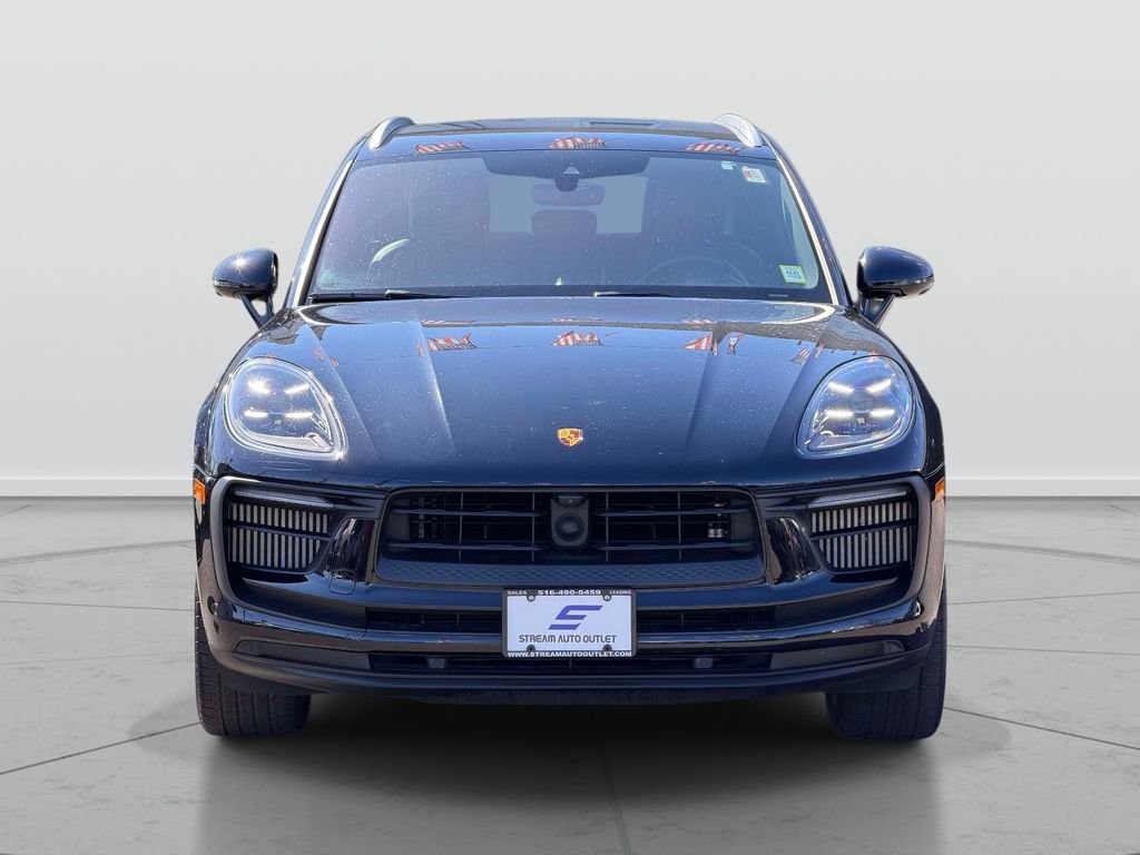 Used 2022 Porsche Macan S image 2