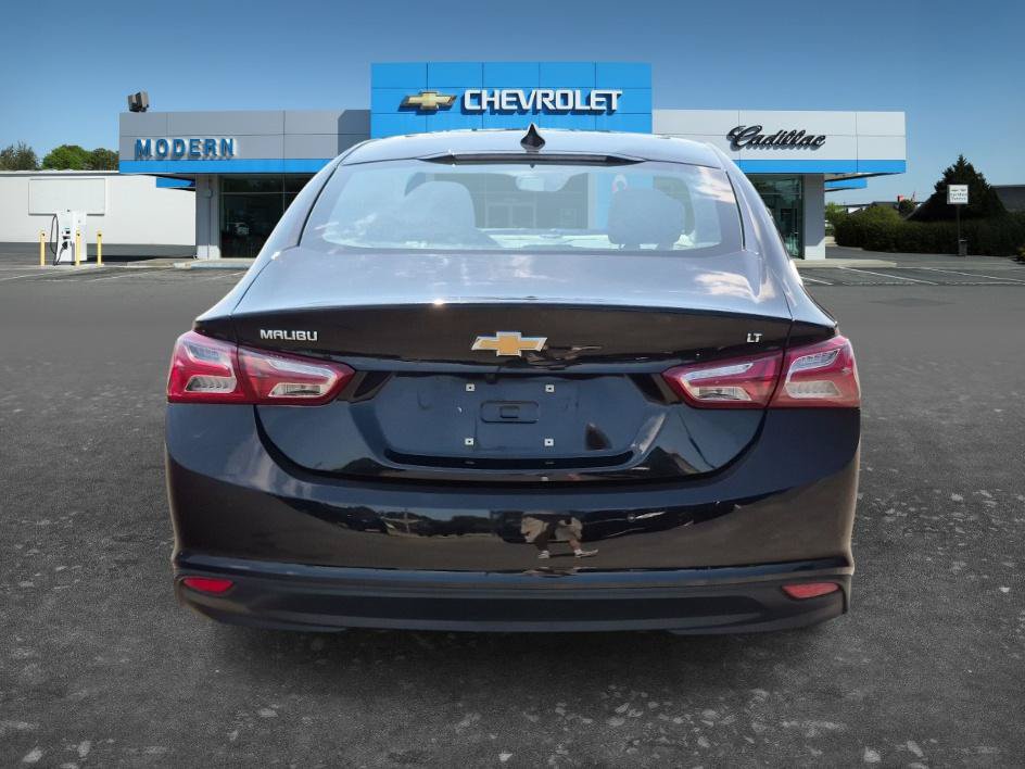 Used 2024 Chevrolet Malibu LT FWD image 3